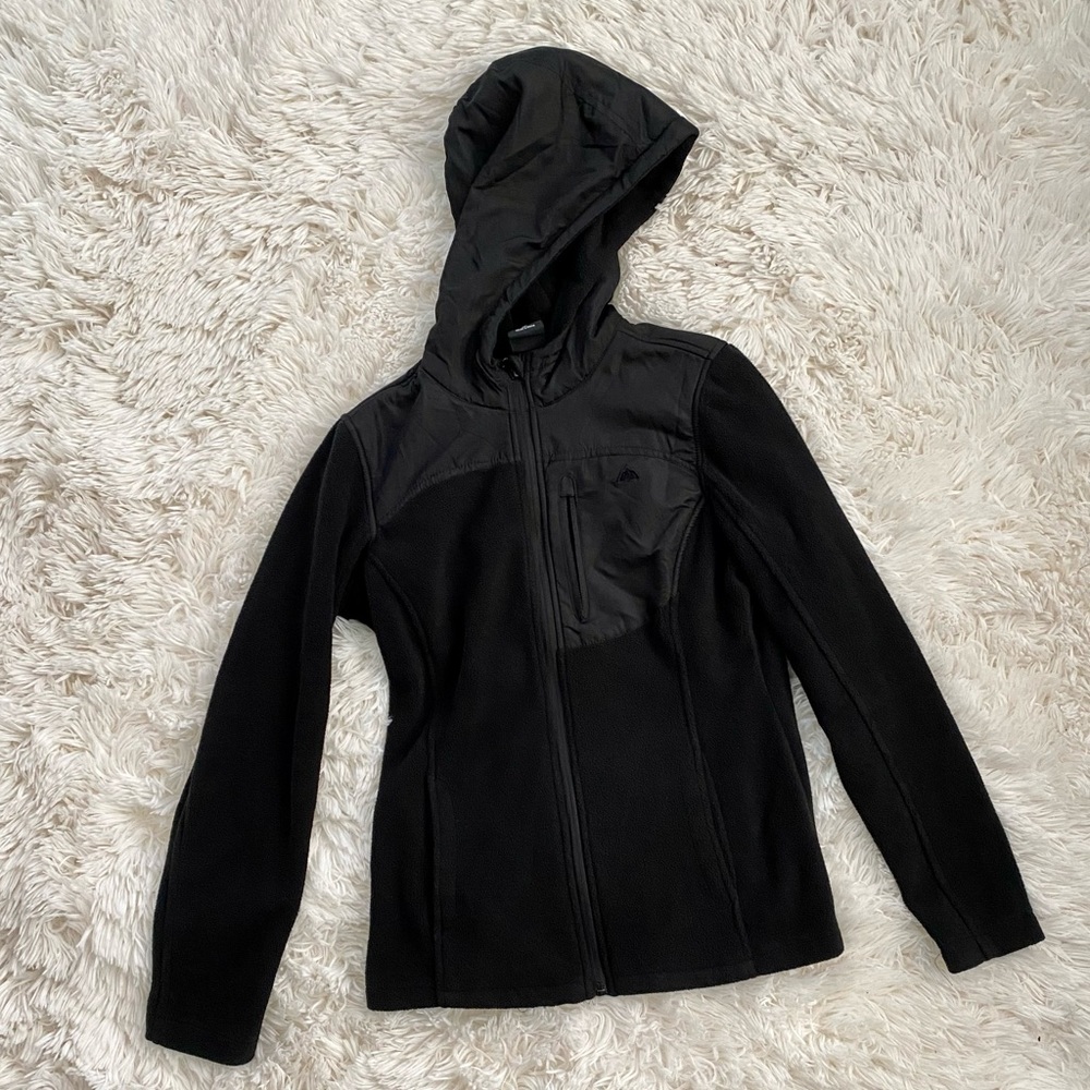 Snozu Zip up Jacket